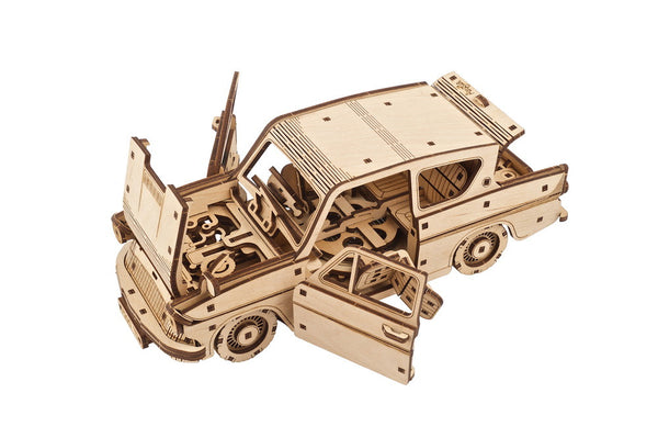 Ugears Harry Potter Flying Ford Anglia™